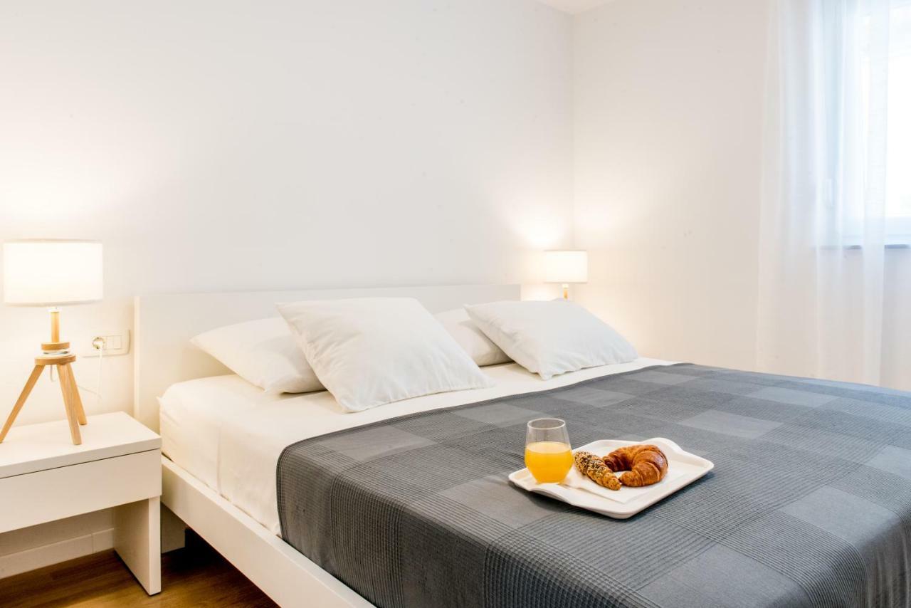 Lion'S Beach Apartment Podstrana Luaran gambar