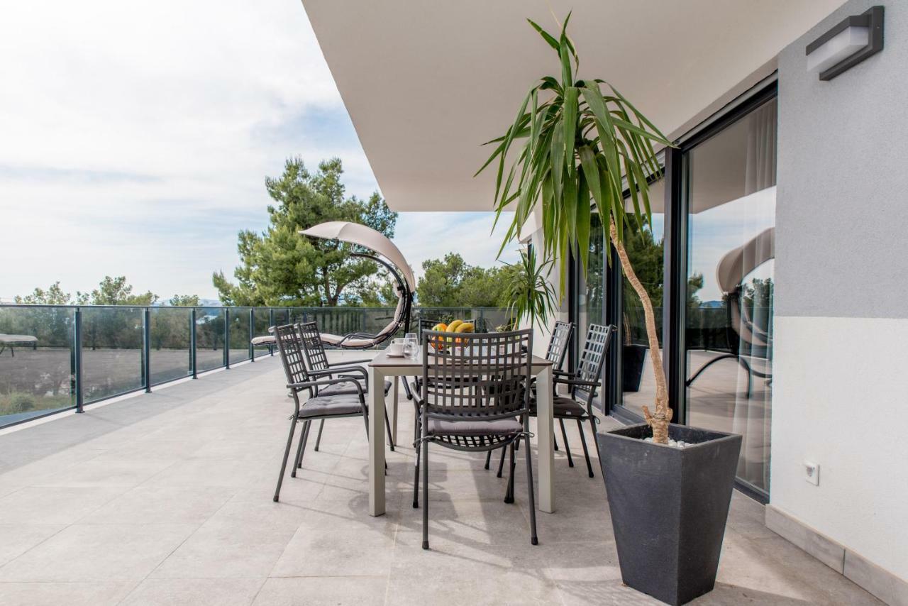 Lion'S Beach Apartment Podstrana Luaran gambar