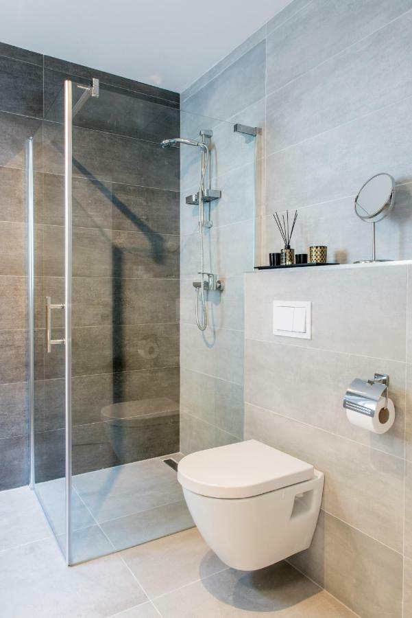 Lion'S Beach Apartment Podstrana Luaran gambar